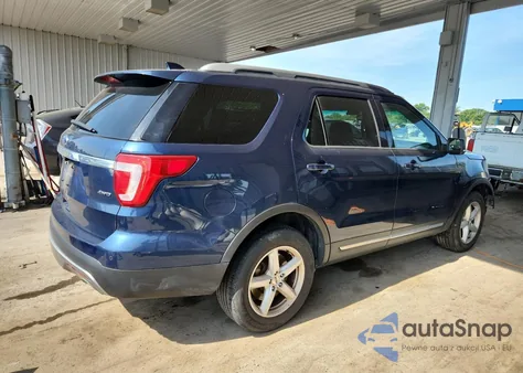 2016 Ford Explorer Xlt z USA, uszkodzony, nr VIN 1FM5K8D80GGB16505